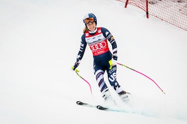 Lindsey Vonn to compete at Winter Olympics with a torn ACL