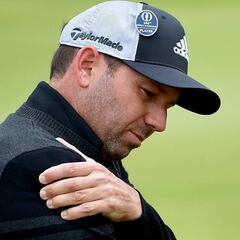 Sergio García da el susto con unas molestias en el hombro