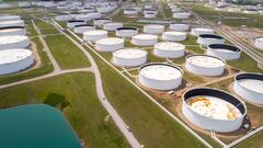 El petróleo amplía su subida. ¿Cuánto cuesta y a cuánto cotiza un barril de crudo Brent y West Texas Intermediate (WTI) hoy, 31 de julio? Así los precios.