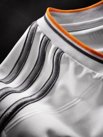 El Real Madrid presenta la nueva camiseta para 2013/14