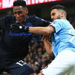 Lesiones de Yerry Mina hacen que Ancelotti busque un central