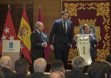 Florentino Pérez, Felipe Reyes y José Luis Martínez-Almeída.