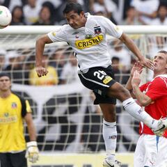 La deuda de 10 años que Colo Colo arrastra con sus centrales