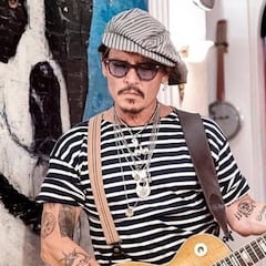 Johnny Depp acusa a los medios británicos de 'hackear' su teléfono móvil