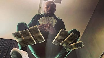 Mayweather presume de garaje de su nueva mansi&oacute;n: &ldquo;Es del tama&ntilde;o de un centro comercial&rdquo;