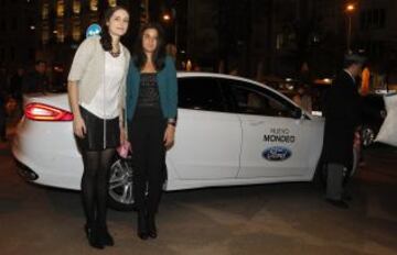 Premios AS 2014 en imágenes. Angela Salvadores posa junto al nuevo Ford Mondeo.