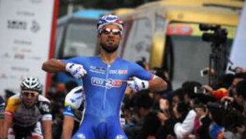 Nacer Bouhanni vence en la segunda etapa del Tour de Pek&iacute;n. 