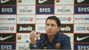 El t&eacute;cnico del Barcelona, Xavi Pascual, en rueda de prensa.