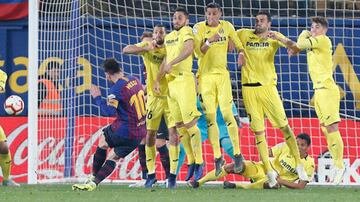 Imagen de la secuencia del libre directo de Messi que supuso el tercer gol del Barcelona en el partido contra el Villarreal.