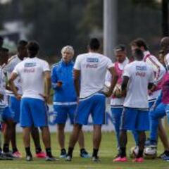 ¿Cuáles serían las sorpresas en la convocatoria de Pékerman?