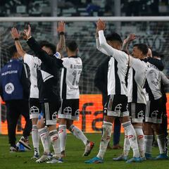 “Me trataron de loco”: Valdivia alaba a Colo Colo y avisa a la UC