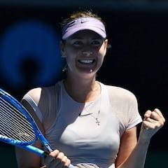 Sharapova regresa con victoria y ¡Bouchard gana por fin!