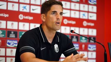 Robert Moreno durante una rueda de prensa.