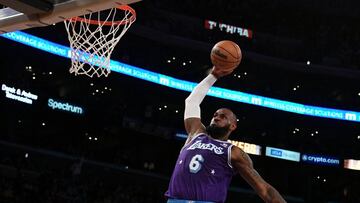 Por algo es King James: lo mejor de LeBron en modo imparable para clavar 50 puntazos