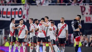 BUENOS AIRES, ARGENTINA - FEBRUARY 12: Ignacio Fernández of River Plate celebrates with teamates after winning a match between River Plate and Argentinos Juniors as part of Liga Profesional 2023  at Estadio Mas Monumental Antonio Vespucio Liberti on February 12, 2023 in Buenos Aires, Argentina. (Photo by Marcelo Endelli/Getty Images)