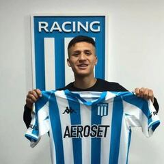 Catriel Cabellos, en AS: “Es algo hermoso representar a Racing”