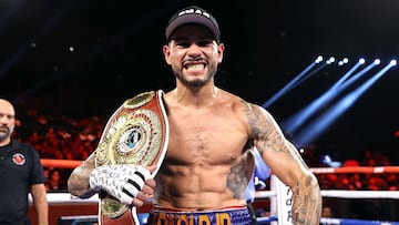 Arnold-Barboza-Jr-Boxeo-Teofimo-Lopez