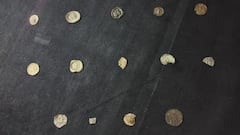 Descubren el gran valor de 14 monedas de plata 60 años después de ser encontradas por un niño