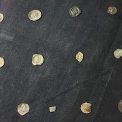 Descubren el gran valor de 14 monedas de plata 60 años después de ser encontradas por un niño