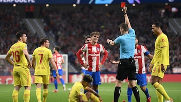 Griezmann ve la roja contra el Liverpool. 