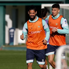 Isco, fuera del entrenamiento del Betis por problemas gástricos