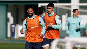 Isco, en un entrenamiento.