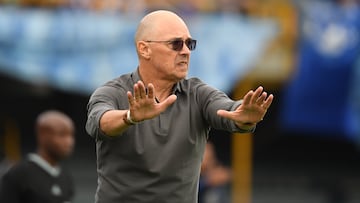 BOGOTA, COLOMBIA - NOVEMBER 26: Alfredo Arias coach of Medellin gestures during the Liga Betplay football match between Millonarios and Independiente Medellin at El Campin stadium on November 26, 2023 in Bogota, Colombia. (Photo by Daniel Munoz/VIEWpress)