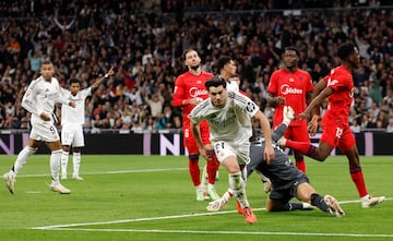 El futbolista del Real Madrid, Brahim Díaz, marca el 4-1 al Sevilla. 