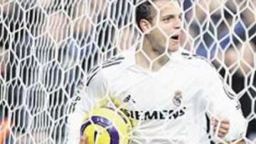 Soldado puede salir rumbo al Valencia.