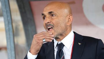 Skopje (Republic Of North Macedonia), 09/09/2023.- Italian head coach Luciano Spalletti reacts during the UEFA Euro 2024 qualifying soccer match between North Macedonia and Italy in Skopje, North Macedonia, 09 September 2023. (Italia) EFE/EPA/GEORGI LICOVSKI
