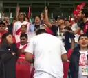 Hinchas peruanos le dedican una canción a Chile en Moscú