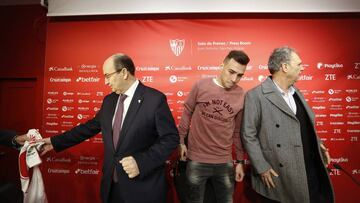 Castro, Munir y Caparrós.