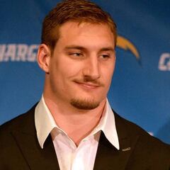 Joey Bosa firma, al fin, con los San Diego Chargers