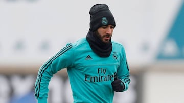 Benzema durante el entrenamiento de este martes.