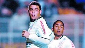 Ronaldo y Jorge Henrique.