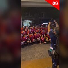 Los hinchas de la Roja hicieron un banderazo en EE.UU. y así reaccionó el plantel de Chile