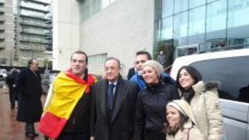 Florentino Pérez, en el hotel de concentración.