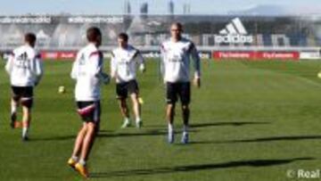 Sesión de recuperación para los titulares pensando ya en el Rayo