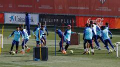 Entrenamiento del Atlético en el Cerro. Día de las rojiblancas.