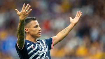 Roberto de la Rosa celebrates his goal of Monterrey during the match between Tigres UANL and Monterrey as part of friendly match -Clasico Regio-, at Alamodome Stadium on October 12, 2024 in San Antonio Texas, United States.