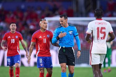 “Siento que la eliminación de la Roja fue prematura, pero no hay que quemar todo”