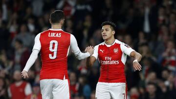 Alexis brilla en clasificación de Arsenal a semis de FA Cup