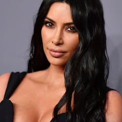La foto de Kim Kardashian estudiando en bikini que ha incendiado las redes sociales