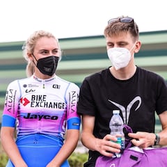 Pogacar, en el Tour femenino: “Mi novia sabe lo que tiene que hacer”