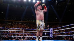 Andy Ruiz celebrando su triunfo en el Madison Square Garden. 