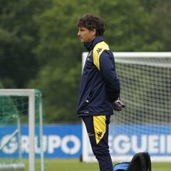 Idiakez: “Tocaba celebrar, ahora hay que ponerse serios para defender esta camiseta”