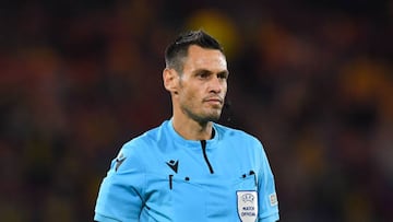 GLASGOW, SCOTLAND - SEPTEMBER 21: Referee Maurizio Mariani during a UEFA Nations League match between Scotland and Ukraine at Hampden Park, on September 21, 2022, in Glasgow, Scotland. (Photo by Craig Foy/SNS Group via Getty Images)