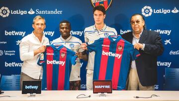 Moses y Vukcevic, presentados hoy en el Ciutat de València.