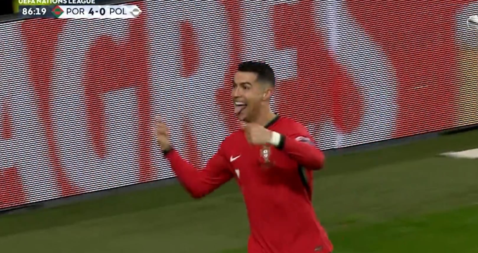 ¡Cristiano lo volvió a hacer! Golazo de chilena a sus 39 años