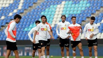 Día uno, Valencia sufrió para llegar a Puebla